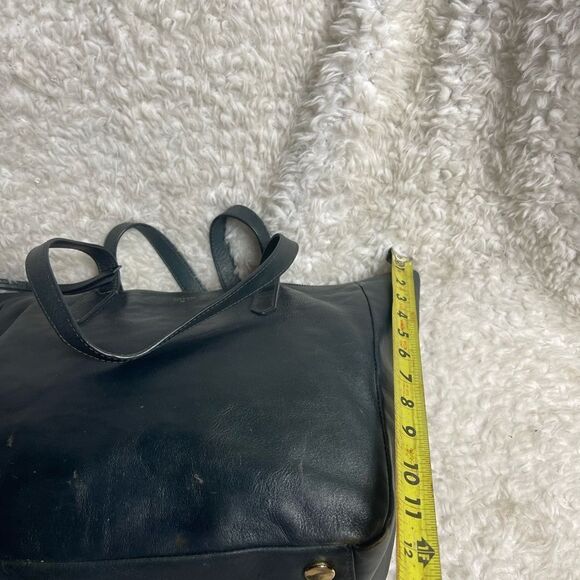 Fossil Sydney leather Navy Blue medium tote with silver tone hardwares - Picture 7 of 12